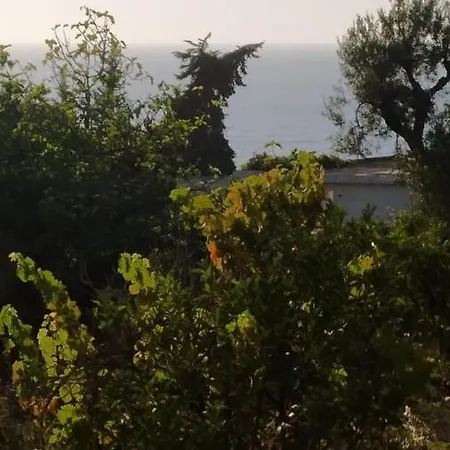 Pensión Mullaj Vlorë